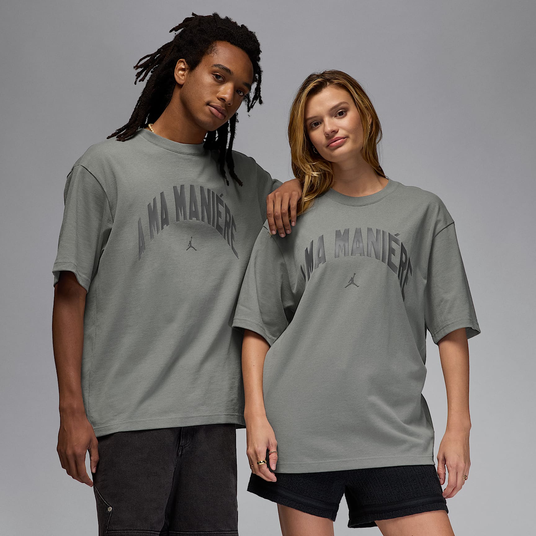 NIKE公式】ジョーダン x ア マ マニエール メンズ Tシャツ.オンライン